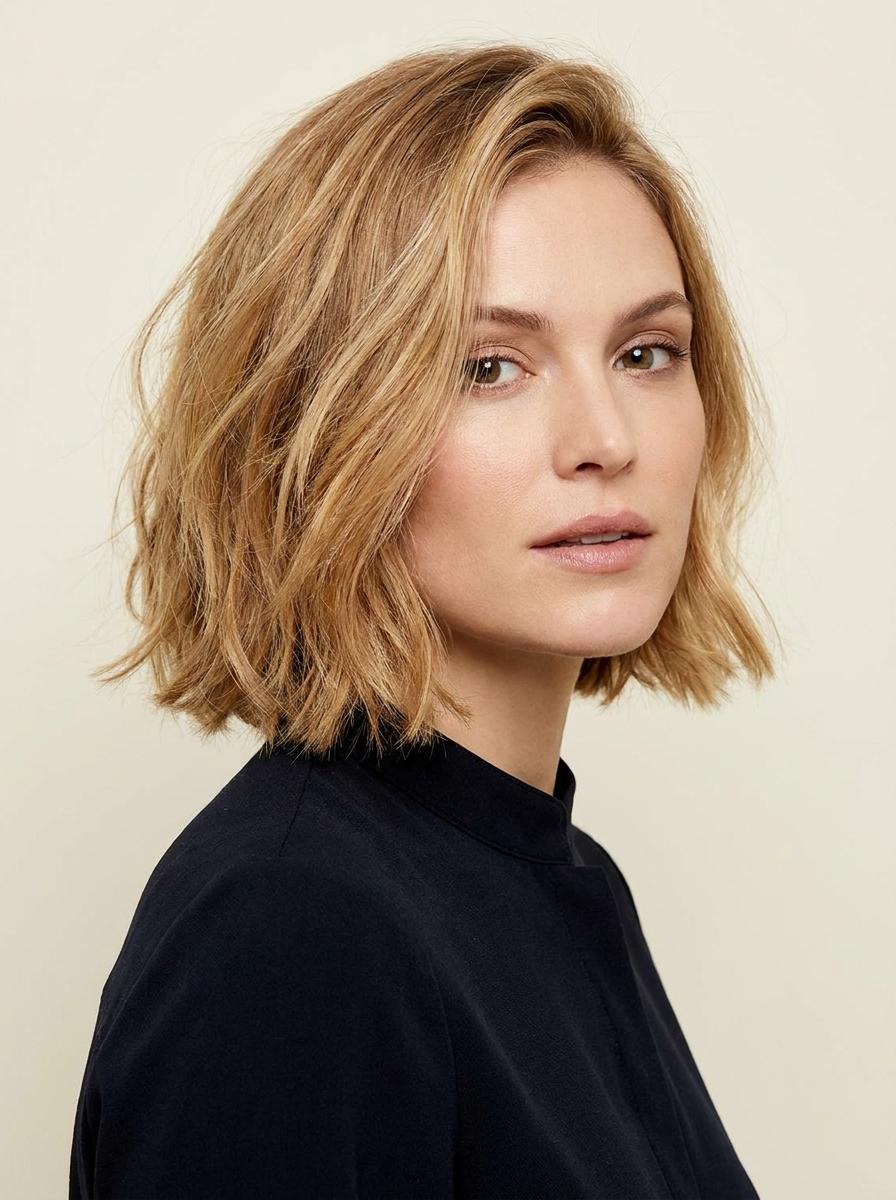 Kurzer Bob mit soften Glam-Wellen - edle Frisur für kurze Haare